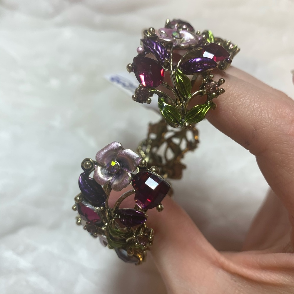 Multicolored Floral Cuff Bracelet - Picture 4 of 4